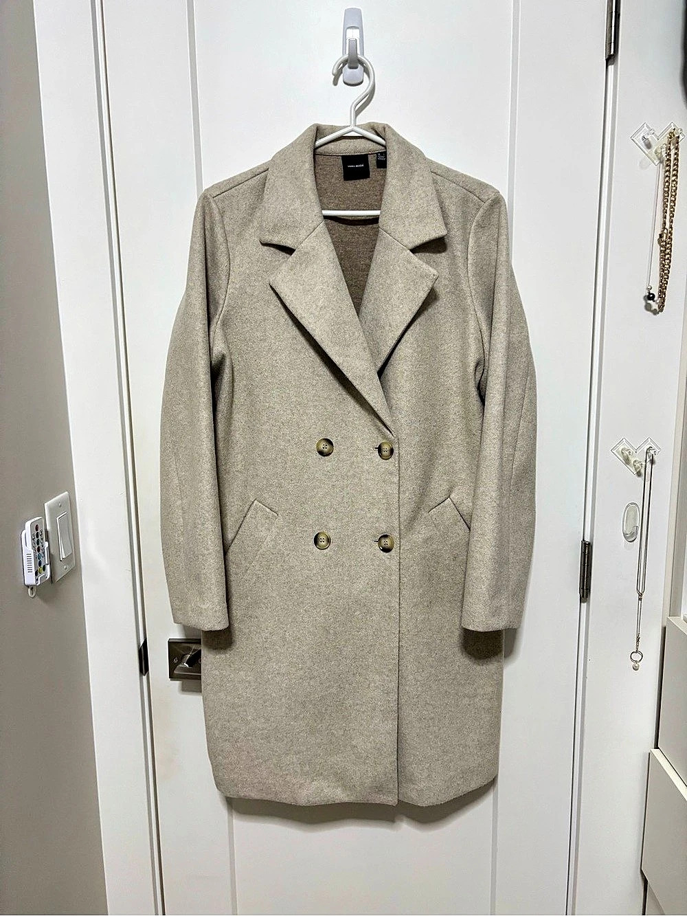 Vero Moda Double-Breasted Coat in Beige Size Large